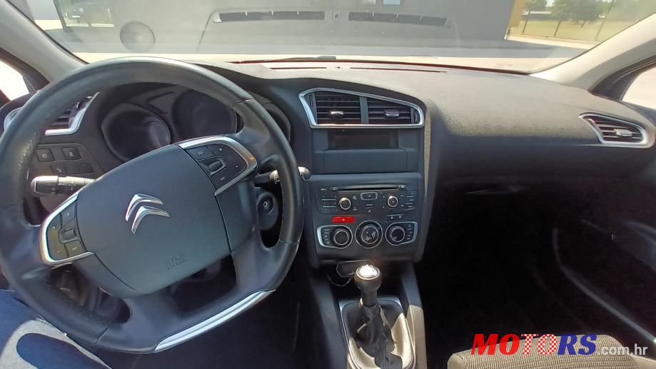 2013' Citroen C4 1,6 Hdi photo #6