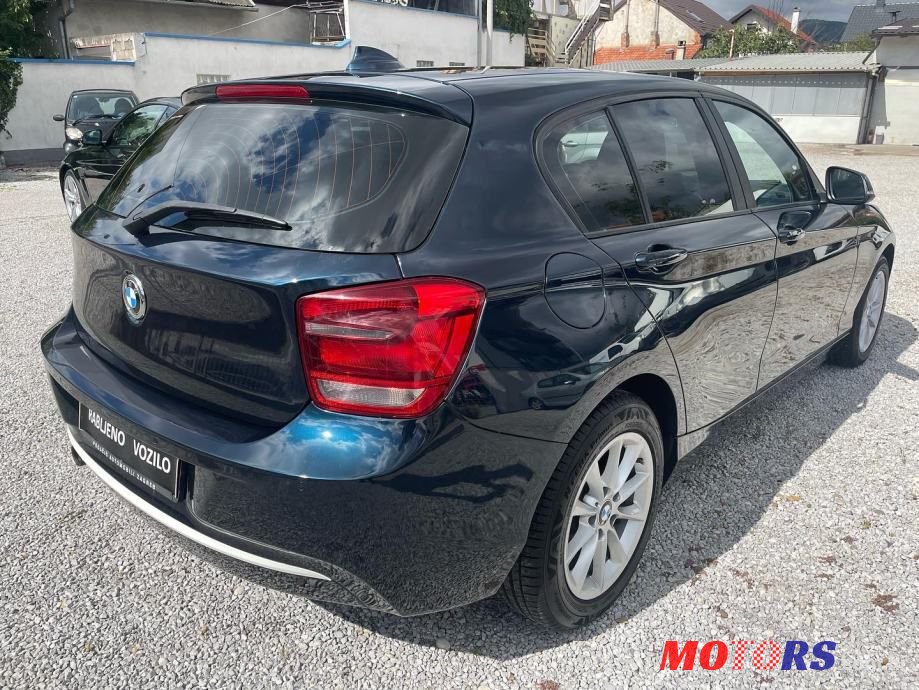 2014' BMW Serija 1 118D photo #6
