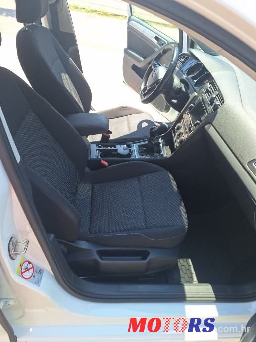 2017' Volkswagen Golf VII 1,6 Tdi photo #5