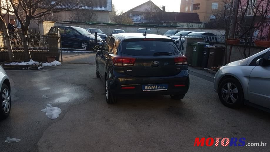 2017' Kia Rio photo #2