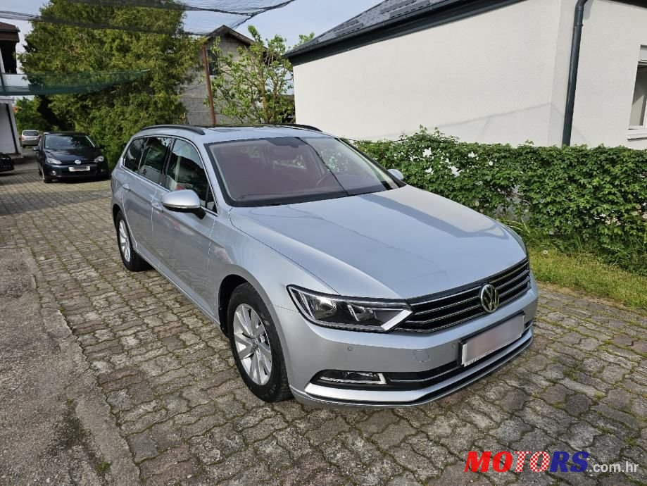 2015' Volkswagen Passat Variant photo #1