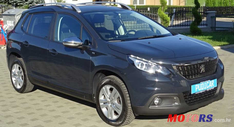 2017' Peugeot 2008 1,6 Bluehdi photo #1