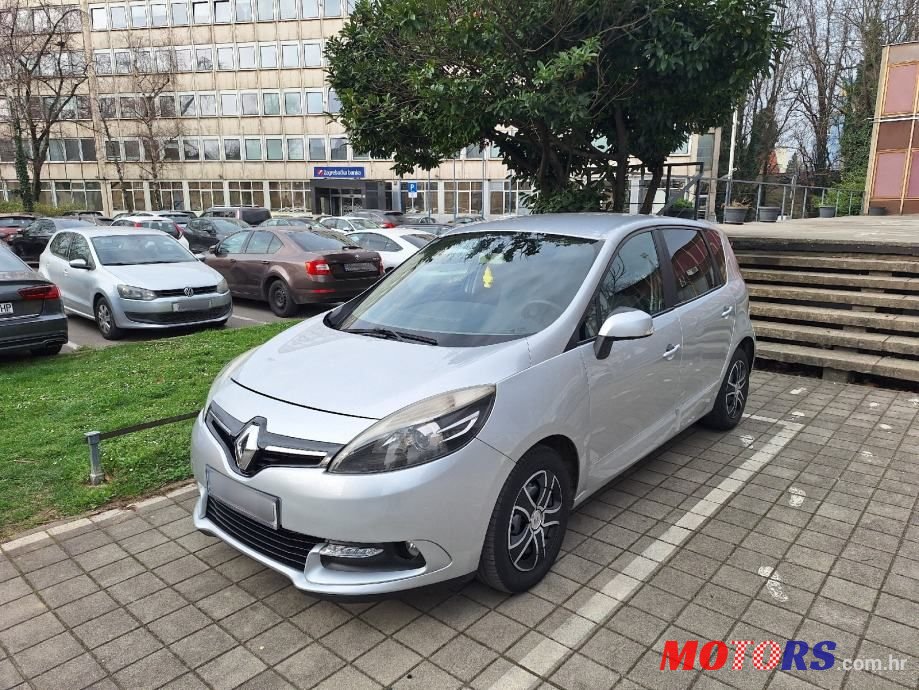 2015' Renault Scenic 1.5 Dci photo #1