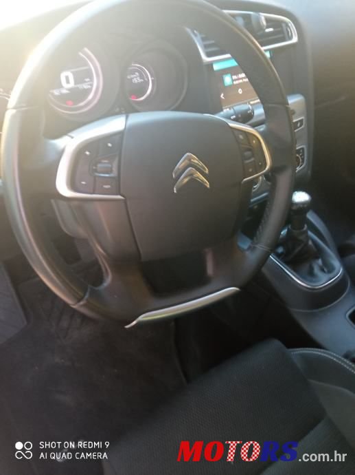 2018' Citroen C4 1,6 Bluehdi photo #5