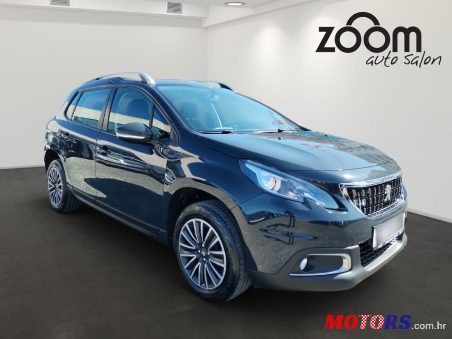 2019' Peugeot 2008 photo #2
