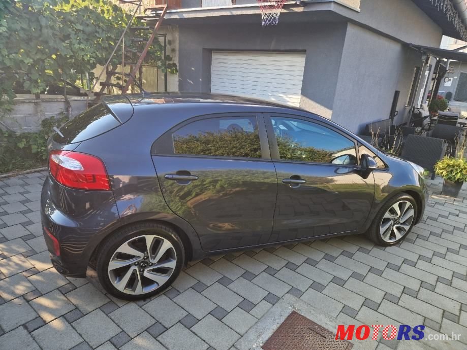 2015' Kia Rio 1,4 Crdi Ex photo #2