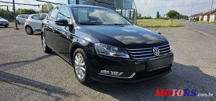 2014' Volkswagen Passat 1,6 Tdi Bmt photo #2