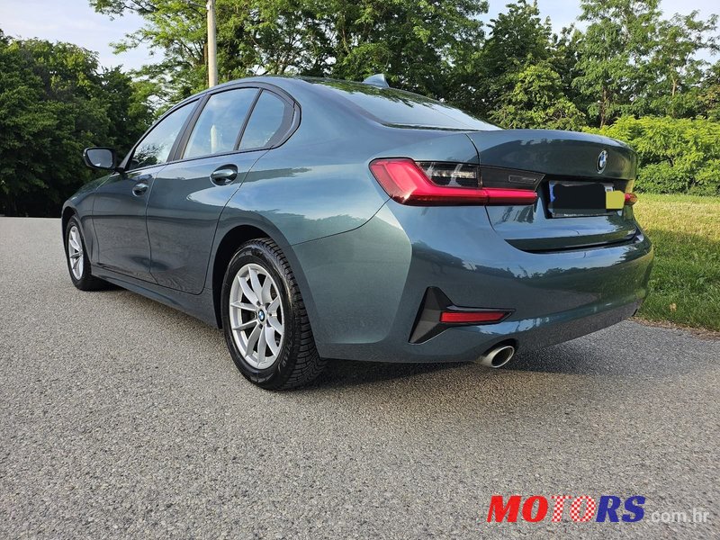 2020' BMW Serija 3 318D photo #6