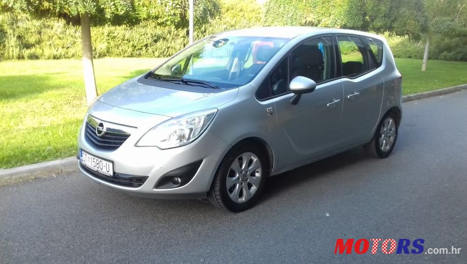 2013' Opel Meriva 1,3 Cdti photo #1