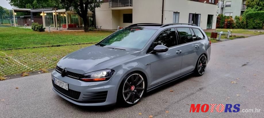 2017' Volkswagen Golf 7 2,0 Gtd photo #2