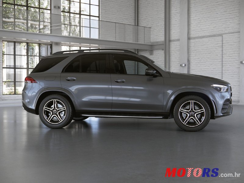 2020' Mercedes-Benz GLE 300 photo #3