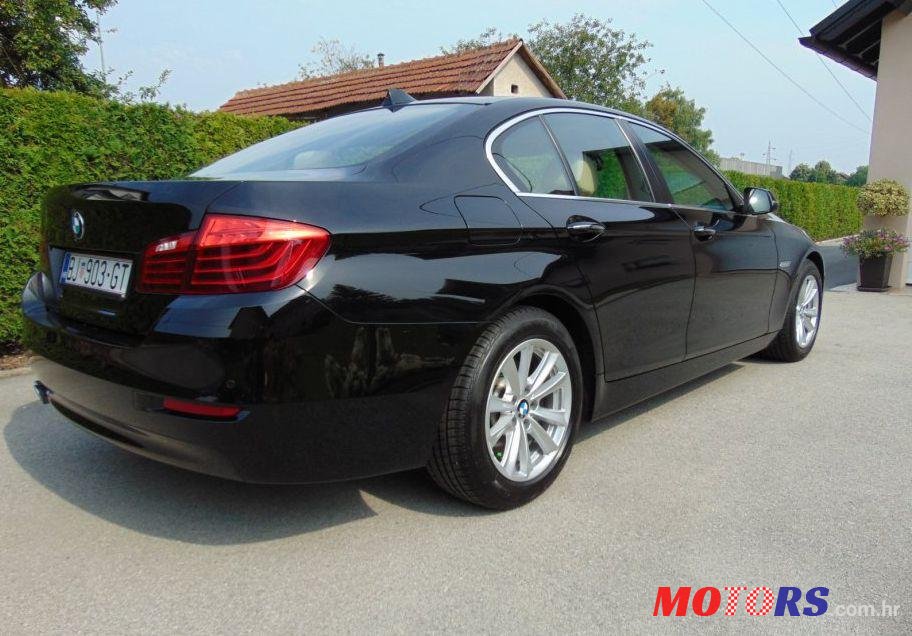 2014' BMW Serija 5 520D photo #1
