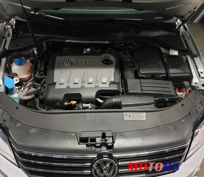 2013' Volkswagen Passat Variant photo #6