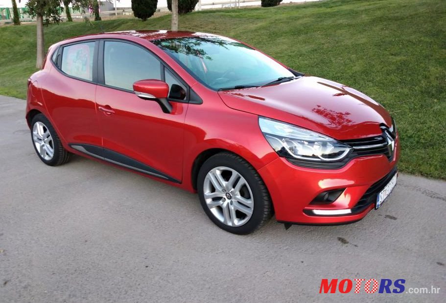 2019' Renault Clio Dci 90 photo #1