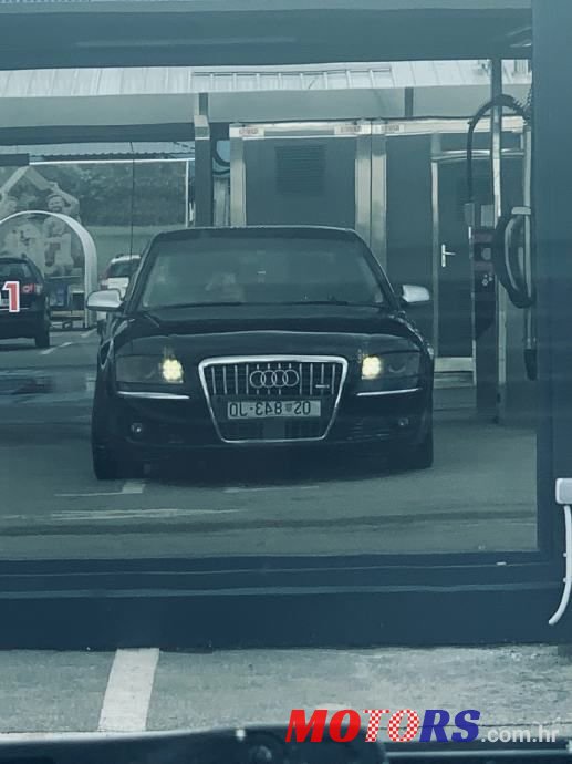 2004' Audi A8 4,2 V8 photo #6