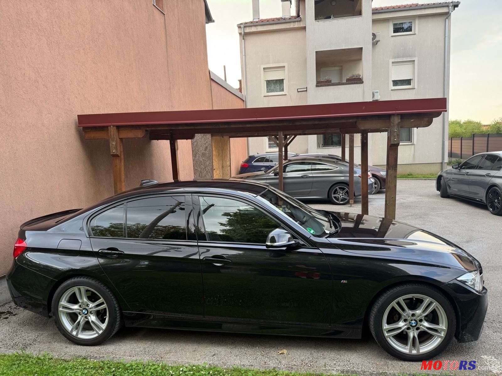 2015' BMW Serija 3 318D M Sport photo #6