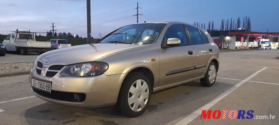 2004' Nissan Almera photo #4