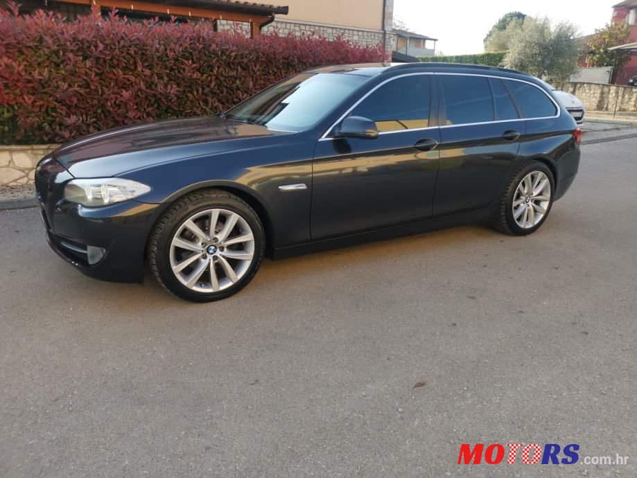 2011' BMW Serija 5 520D photo #1