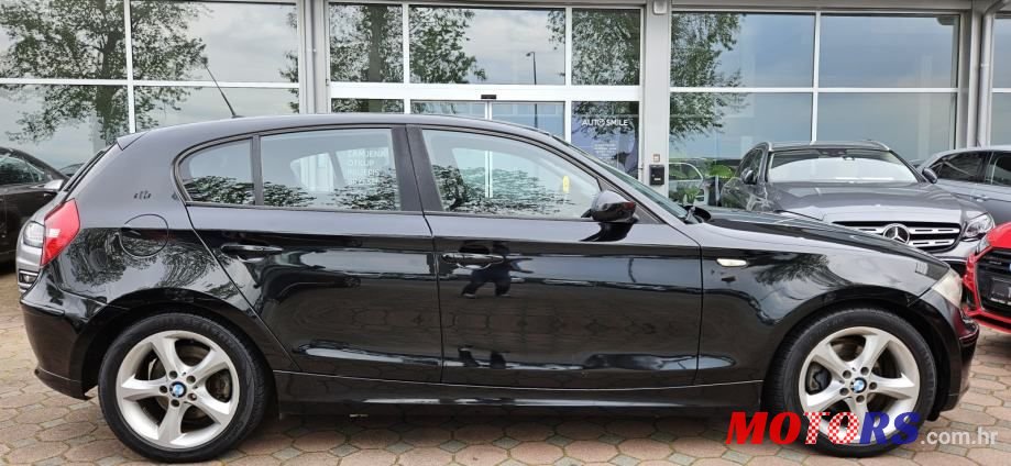 2009' BMW Serija 1 118D photo #6