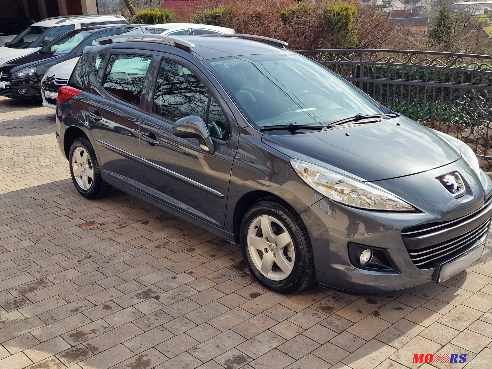 2010' Peugeot 207 Sw photo #5