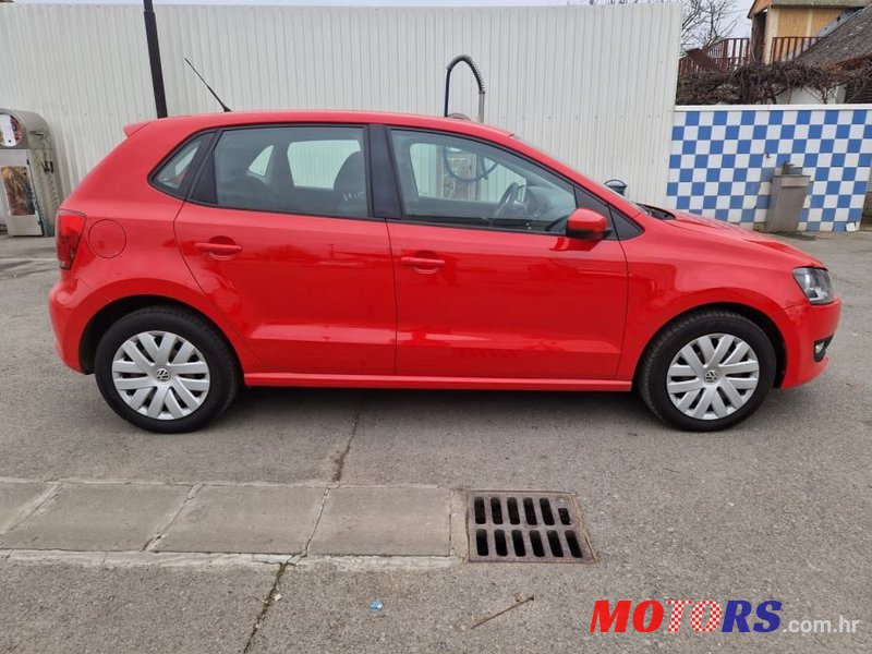 2014' Volkswagen Polo 1,6 Tdi photo #1