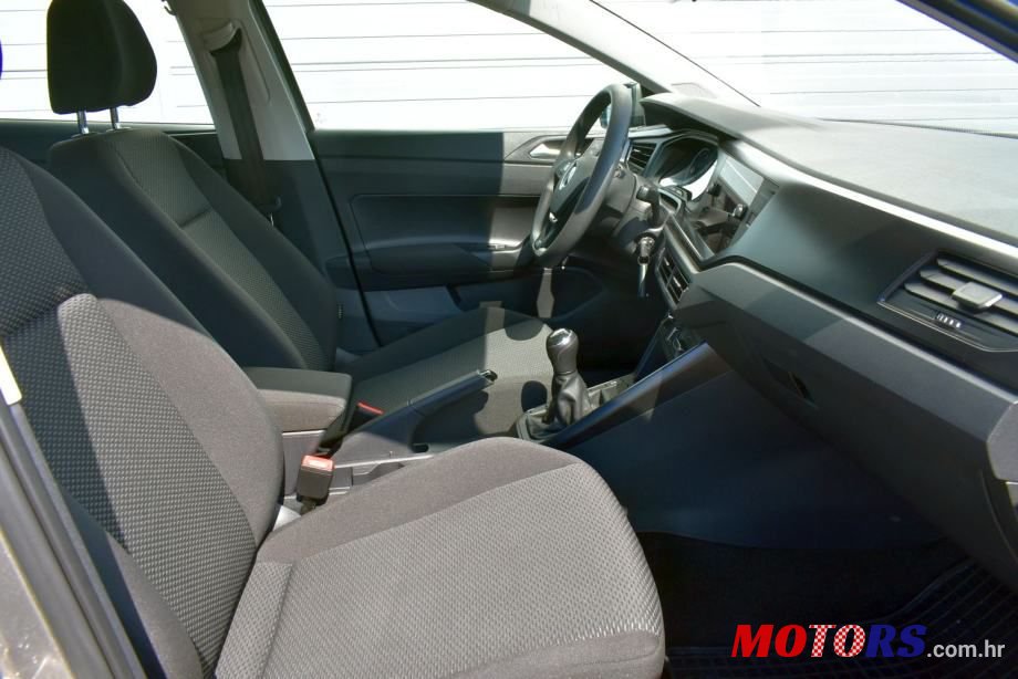 2021' Volkswagen Polo 1,0 photo #4
