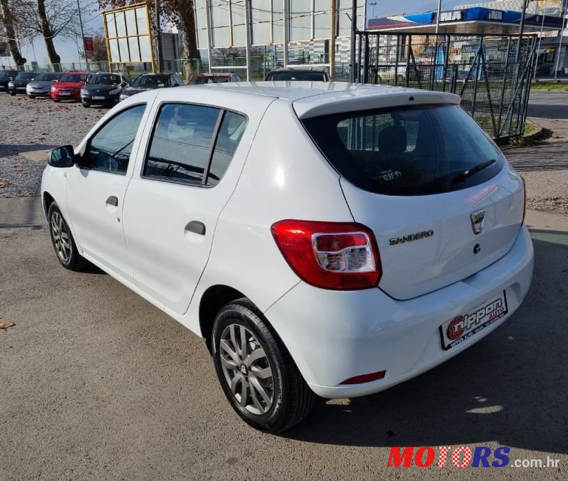 2013' Dacia Sandero 1,2 16V photo #4