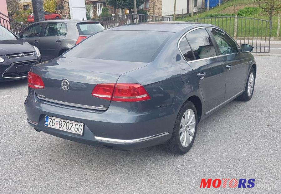 2014' Volkswagen Passat photo #2