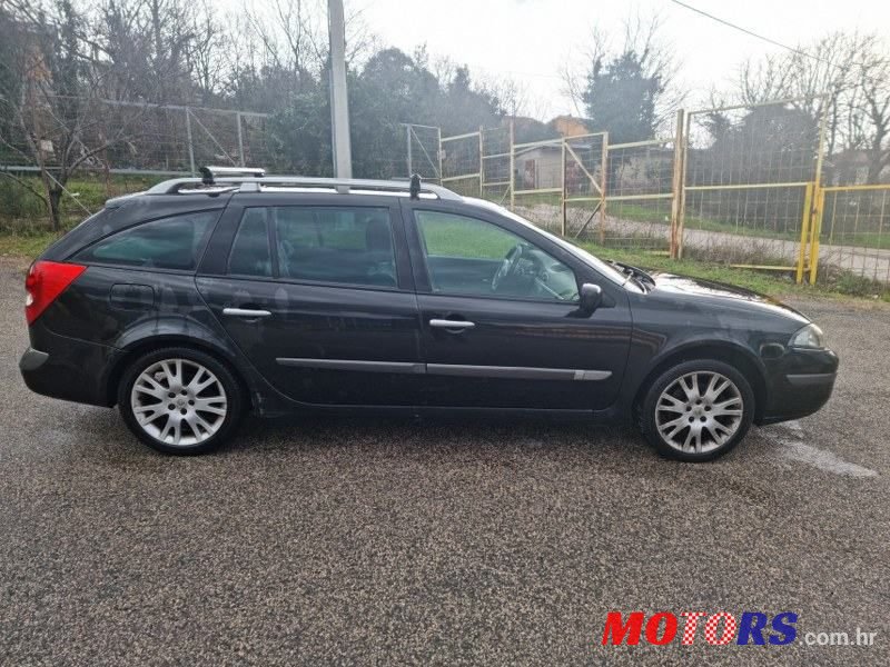 2005' Renault Laguna Grandtour 2,2 Dci photo #5