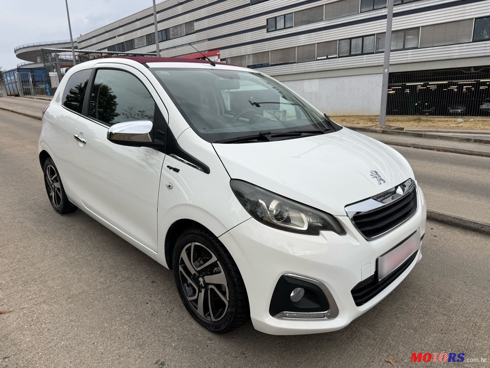 2015' Peugeot 108 1,2 photo #3