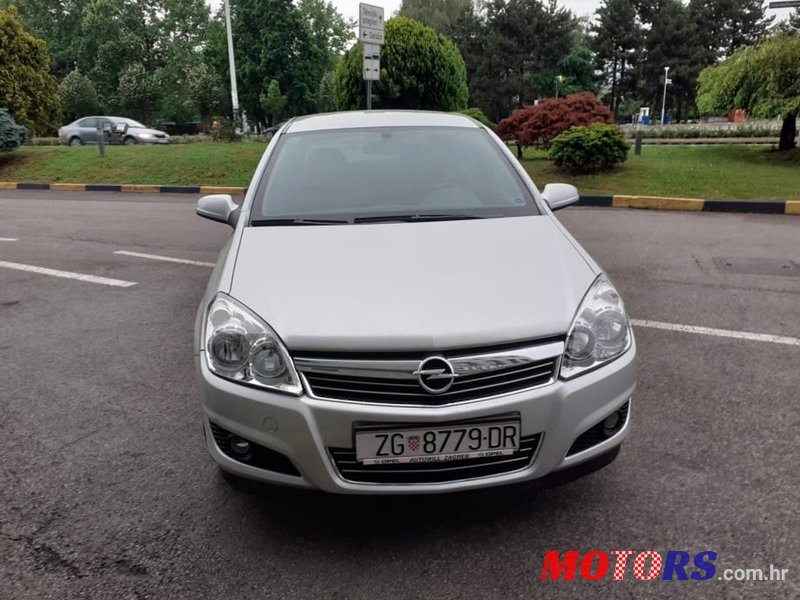 2008' Opel Astra 1,4 photo #4