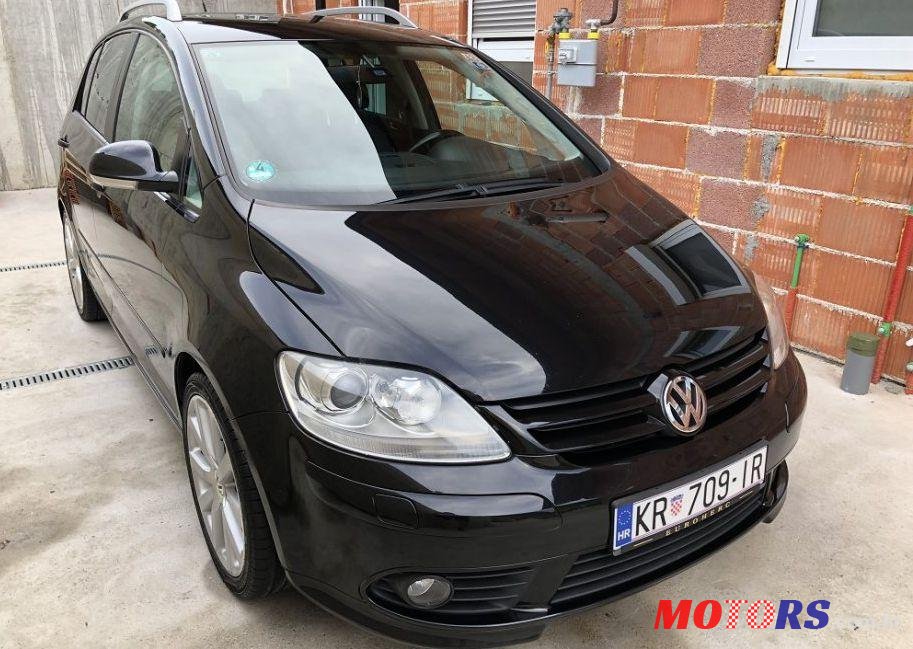 2009' Volkswagen Golf Plus 1,9 Tdi photo #1