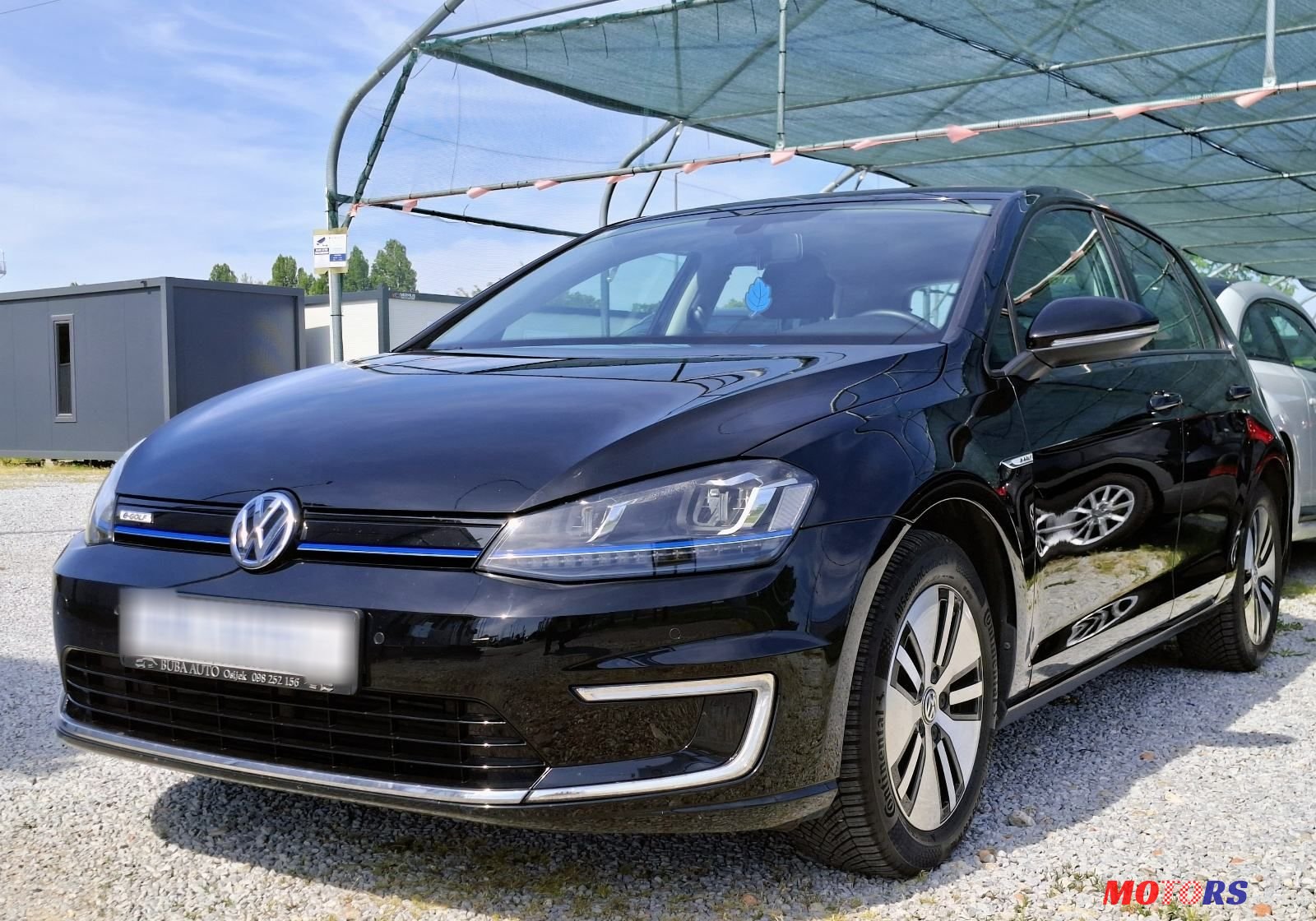 2017' Volkswagen Golf VII E-Golf photo #1