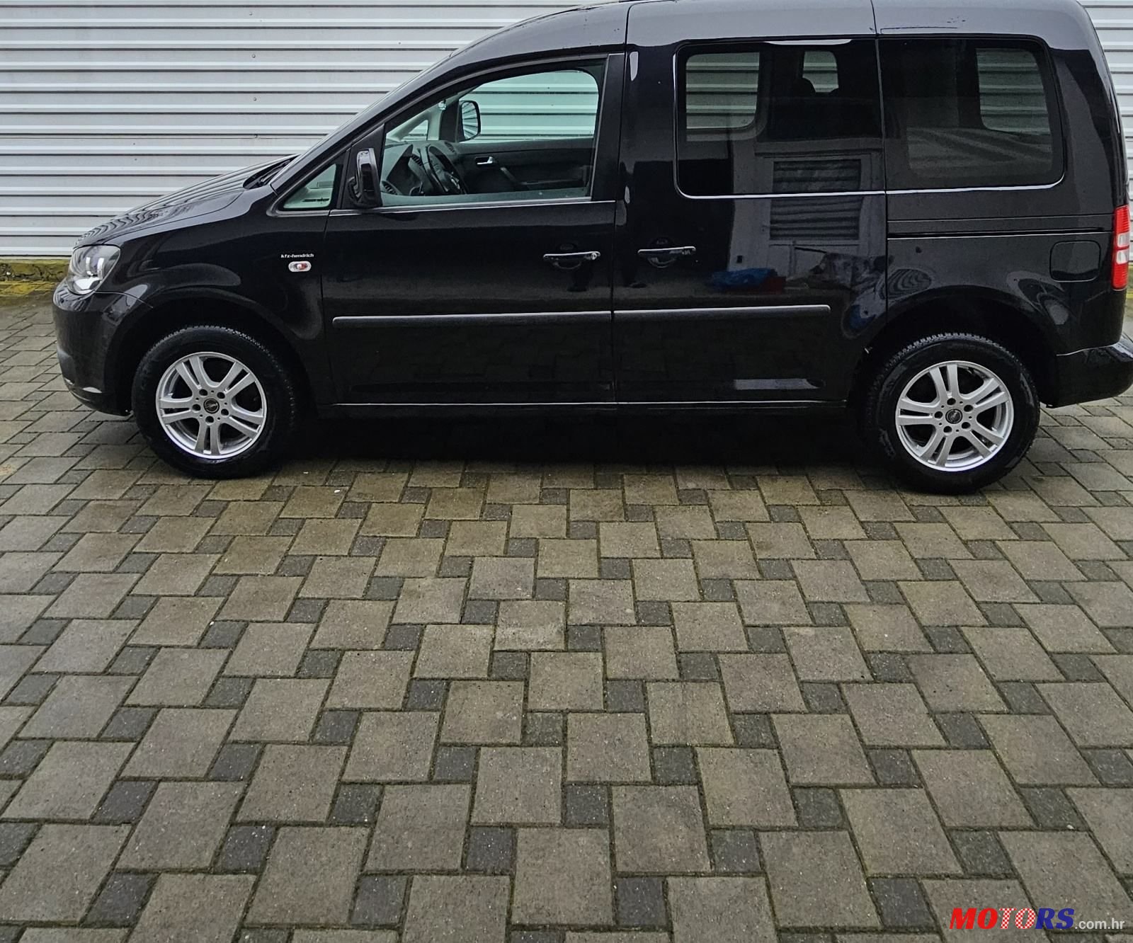 2011' Volkswagen Caddy 1,6 Tdi photo #4