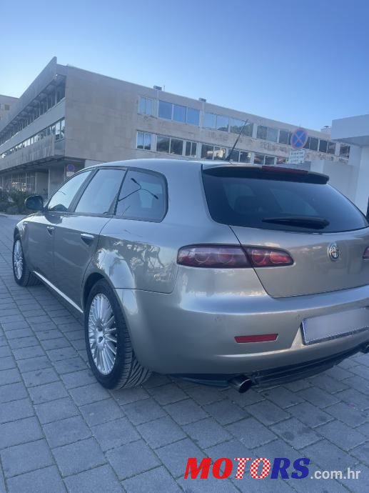 2007' Alfa Romeo 159 2,4 Jtdm photo #4