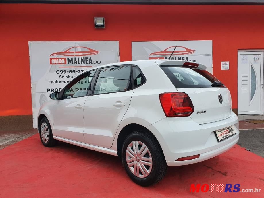 2015' Volkswagen Polo 1,4 Tdi photo #6