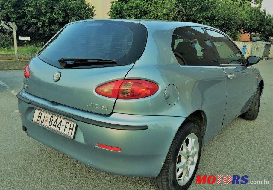 2003' Alfa Romeo 147 1,9 Jtd 16V Multijet photo #1