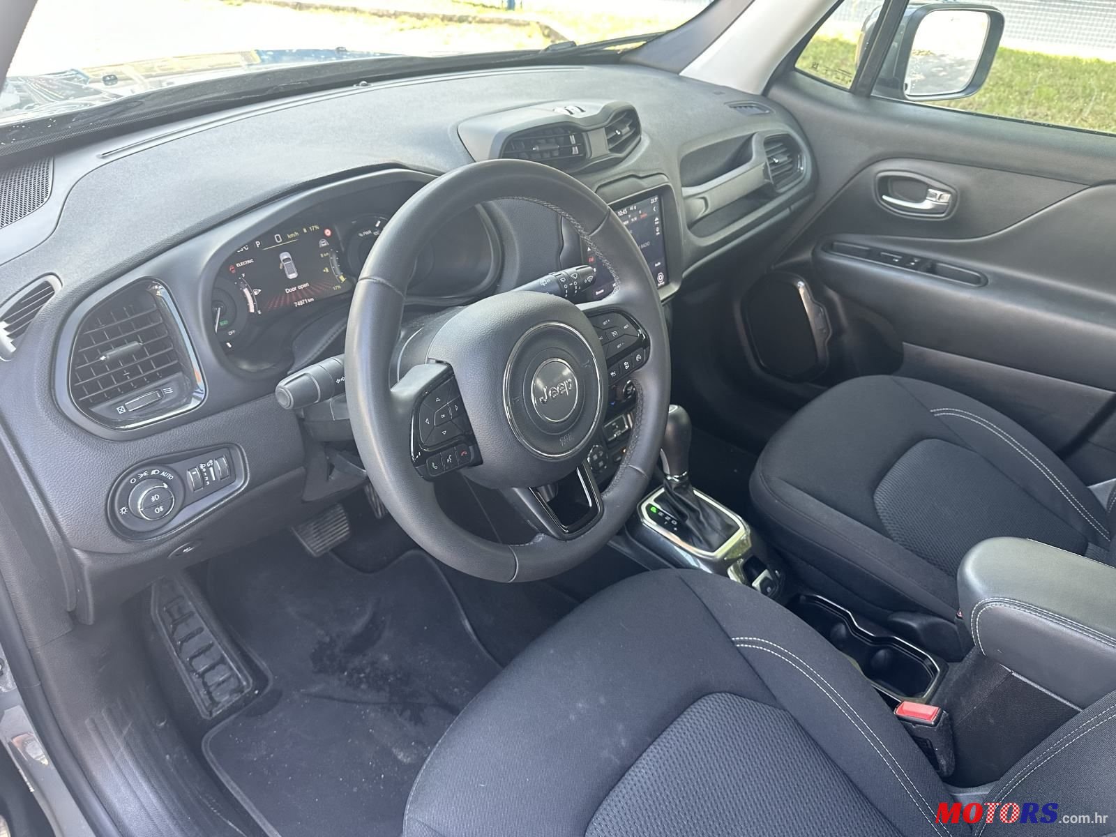 2022' Jeep Renegade 1.3 T4 photo #6