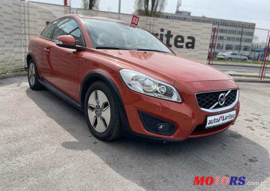 2010' Volvo C30 1,6 D photo #1