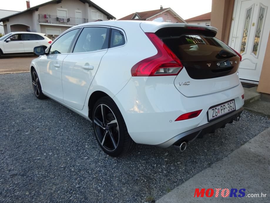 2013' Volvo V40 D4 photo #4