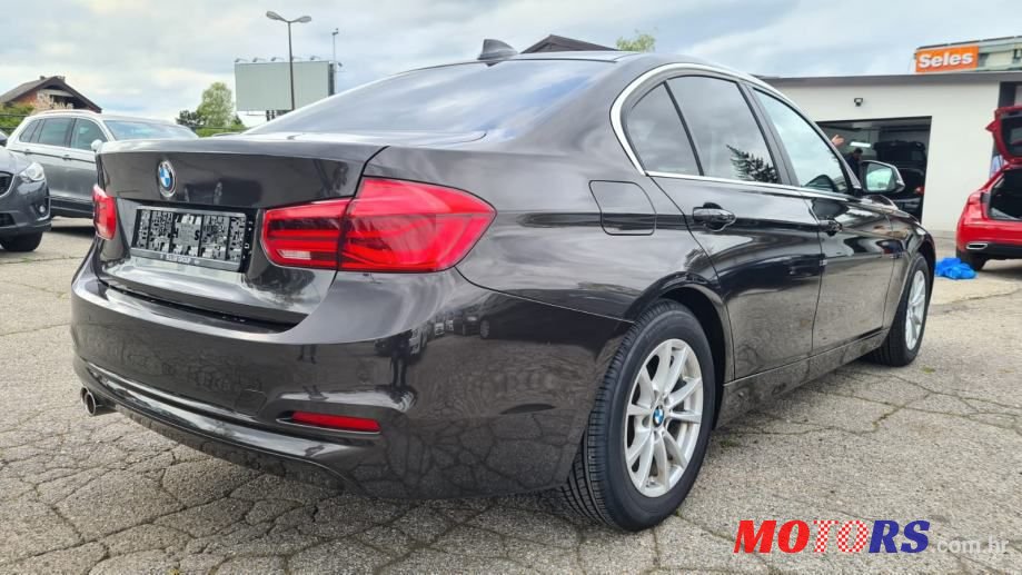 2015' BMW Serija 3 320D photo #6
