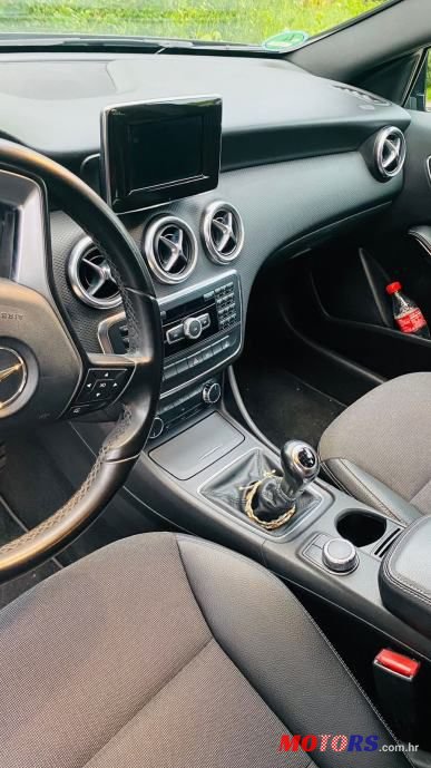 2013' Mercedes-Benz A-Klasa 180 photo #4