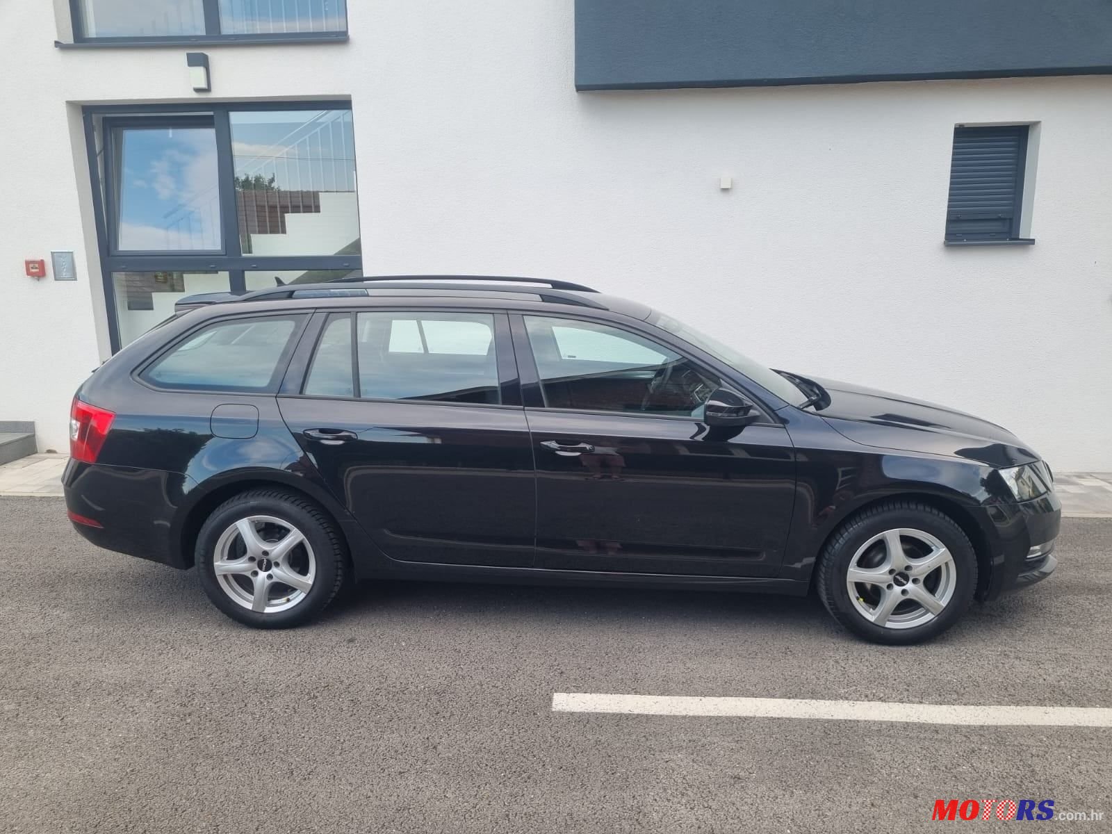 2018' Skoda Octavia Combi photo #4