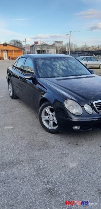 2003' Mercedes-Benz E-Klasa photo #1