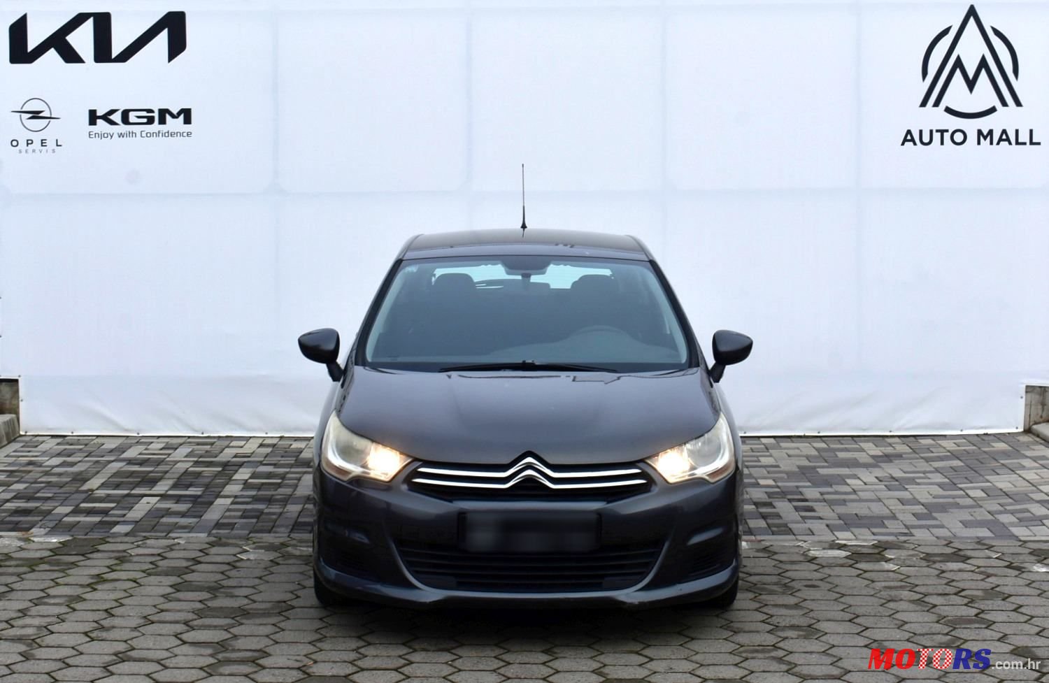 2013' Citroen C4 photo #1