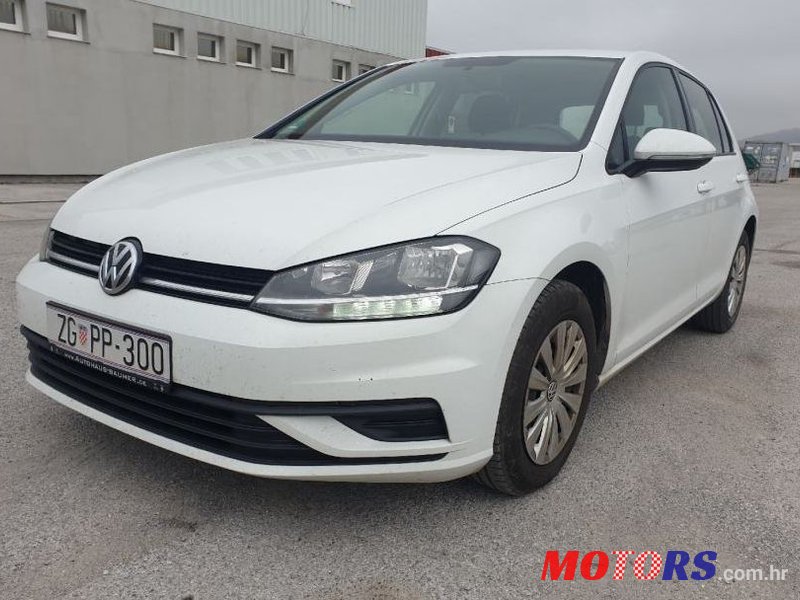 2018' Volkswagen Golf 7 1,6 Tdi Bmt photo #1