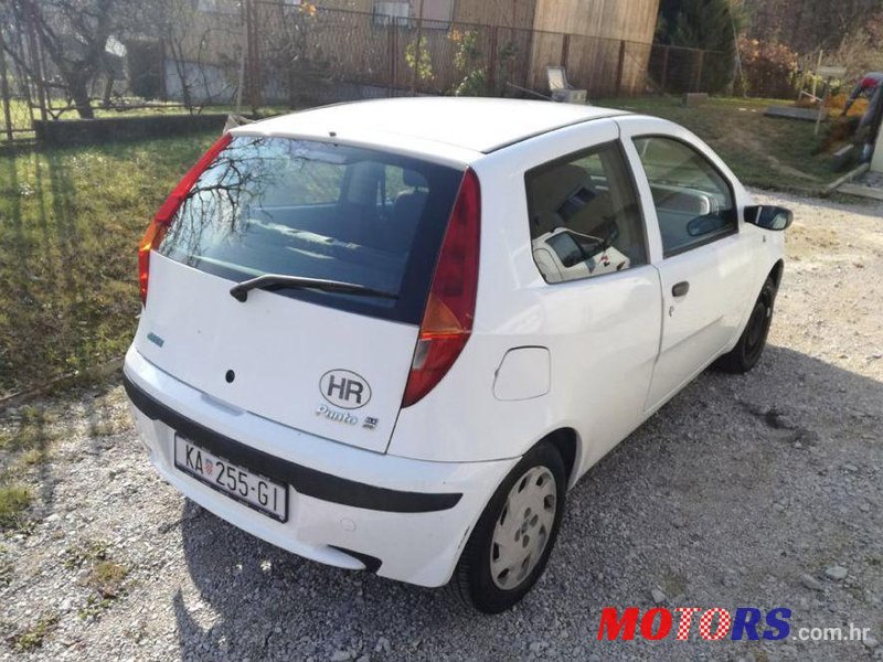 2003' Fiat Punto 1,9 Jtd photo #1