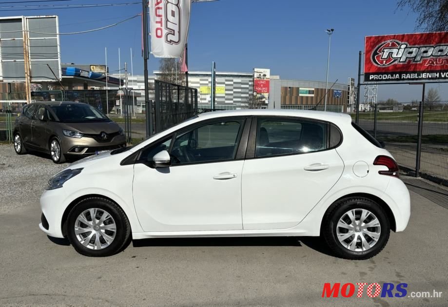 2017' Peugeot 208 1,6 Bluehdi photo #3