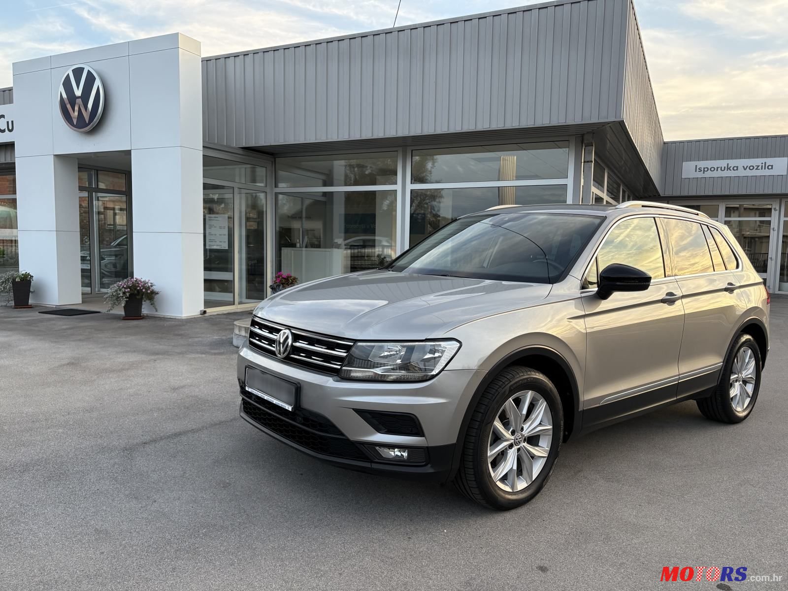 2020' Volkswagen Tiguan 2,0 Tdi photo #1