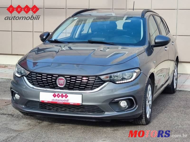 2017' Fiat Tipo photo #1